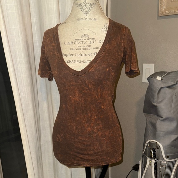 American Apparel Tops - American Apparel The Summer Shirt Brown Tie Dye V-Neck Shortsleeve Top XXS
